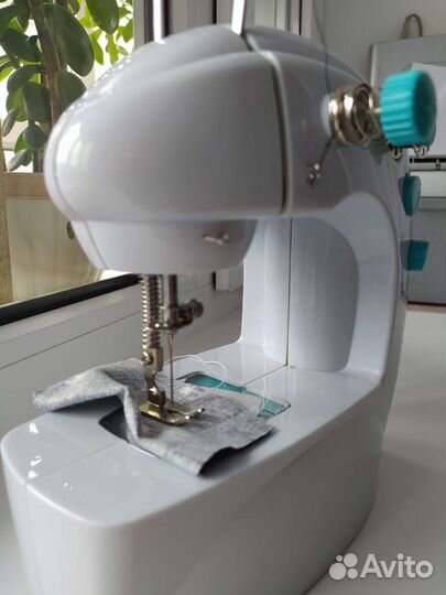 Швейная машина