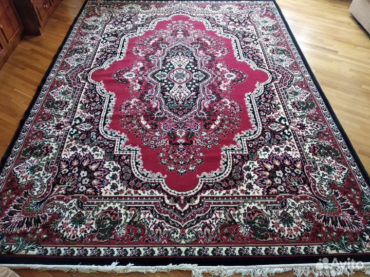 Ковер 3.3 х 2.4 метра