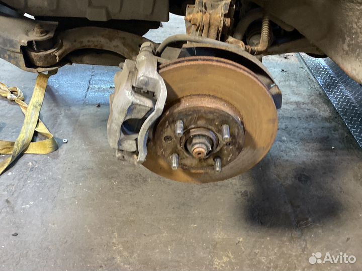 Кулаки передние Kia rio 2