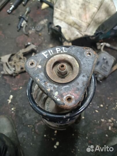 Передняя левая стойка Ford Focus 2 1.6