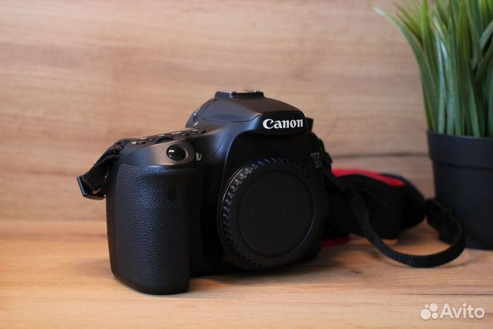 Canon EOS 70D Body как новый
