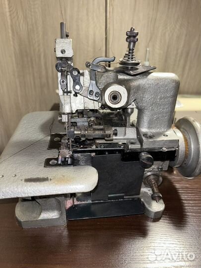 Оверлок 51 для швейной машины