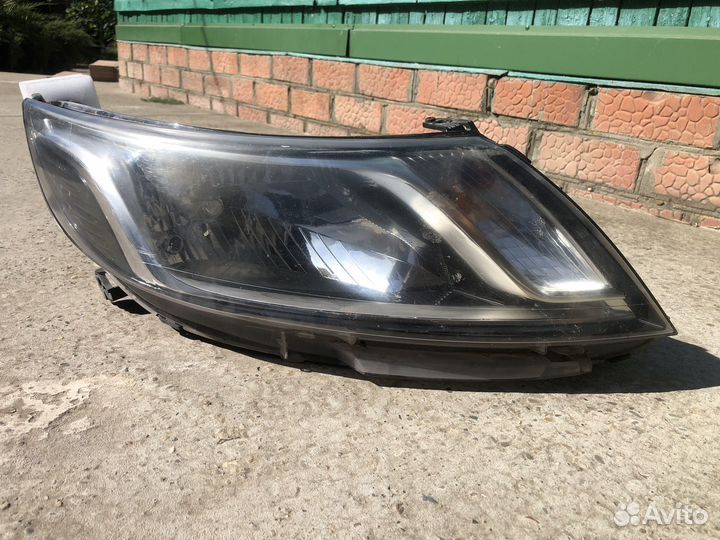 Фара kia rio 3