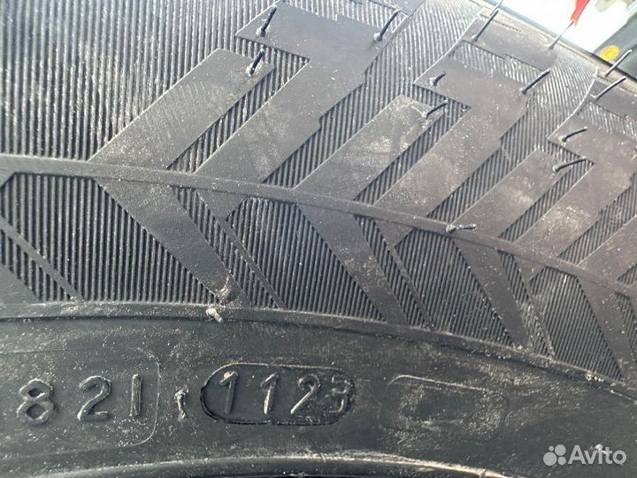 Nokian Tyres Hakkapeliitta 10p SUV 285/60 R18 28K