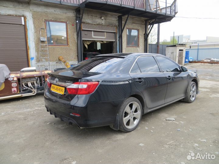 Козырёк на заднее стекло Toyota Camry ACV50