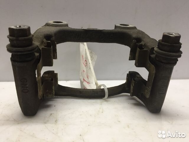 Скоба заднего суппорта Tiguan оригинал бу