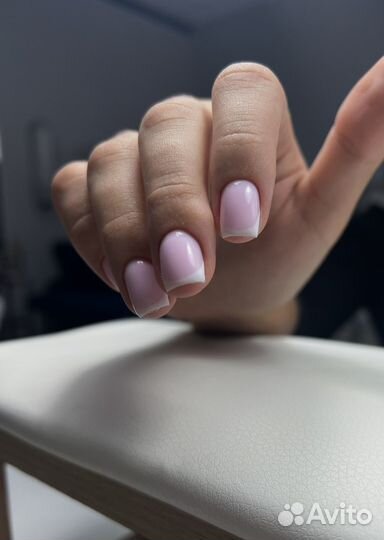 Маникюр педикюр