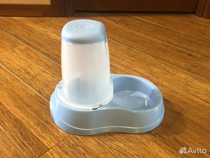 Миска с дозатором для кошек