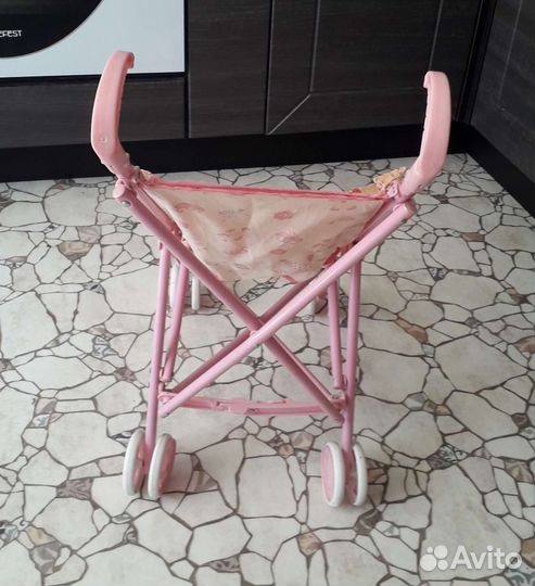 Коляска для кукол