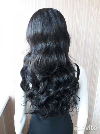 Парик. Новый, без чёлки, крупные локоны