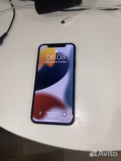 iPhone X, 256 ГБ