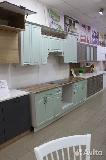 Кухня новая