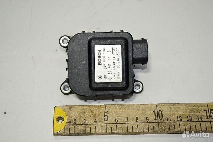 Регулятор положения створок подогревателя салона D