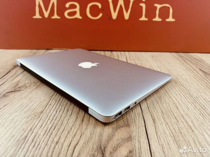 MacBook Air 11