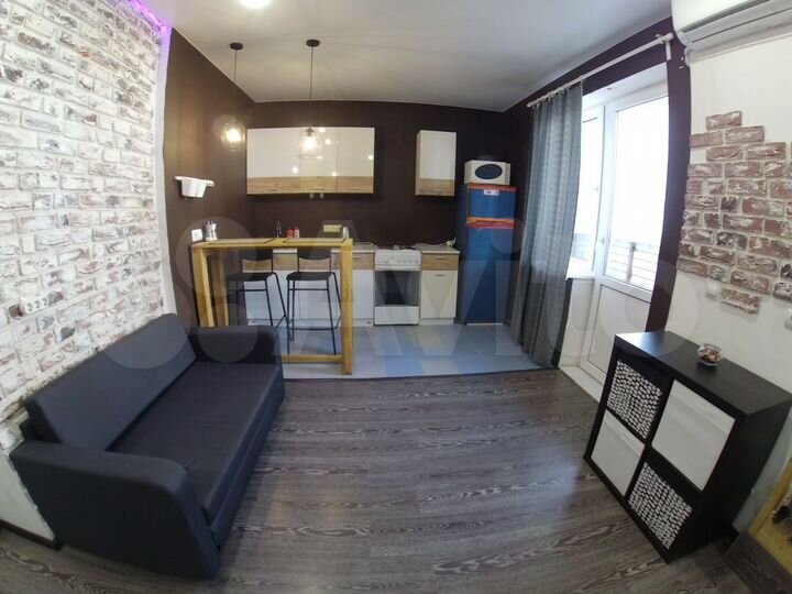 Квартира-студия, 30,4 м², 4/10 эт.