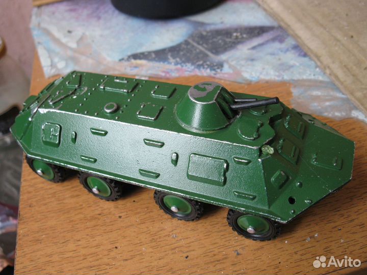 Игрушка бтр из СССР