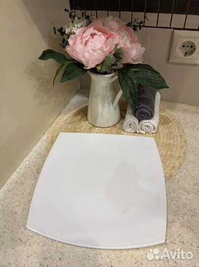 Квадратные тарелки Luminarc