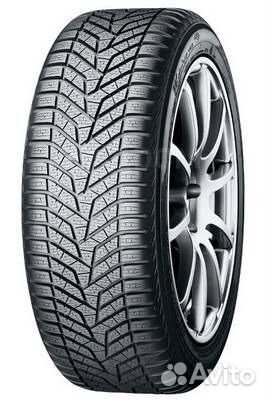 Yokohama BluEarth Winter V905 295/40 R21 111V