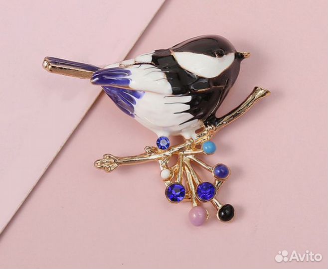 Броши новые, колечко