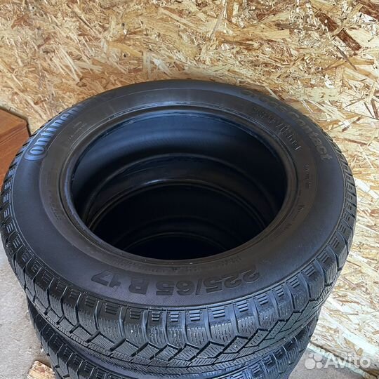 Continental ContiCrossContact Viking 225/65 R17