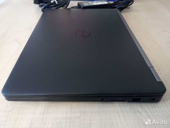 Ноутбук dell latitude е5470, 32гб/1тб