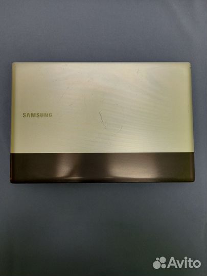 Ноутбук Samsung NP-RV520/i3-2310M/RAM 4/SSD 240Gb