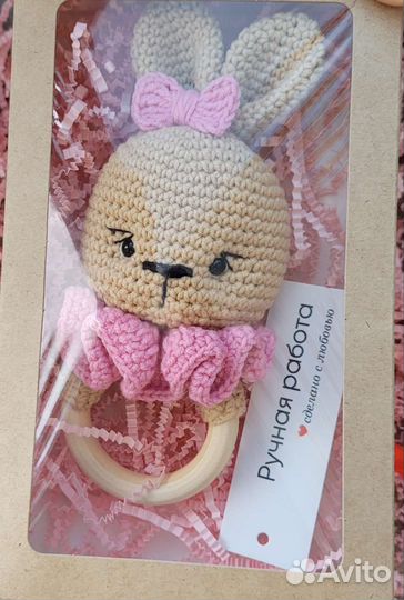 Вязаная погремушка грызунок. Ручная работа