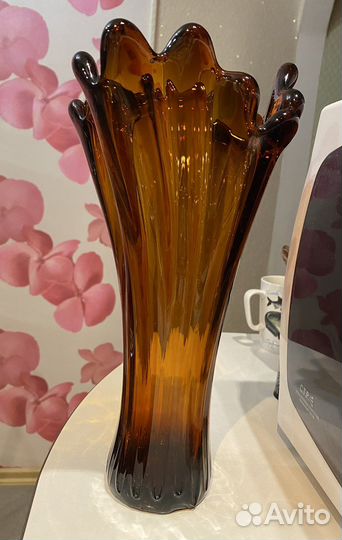 Конфетница и ваза из цветного стекла