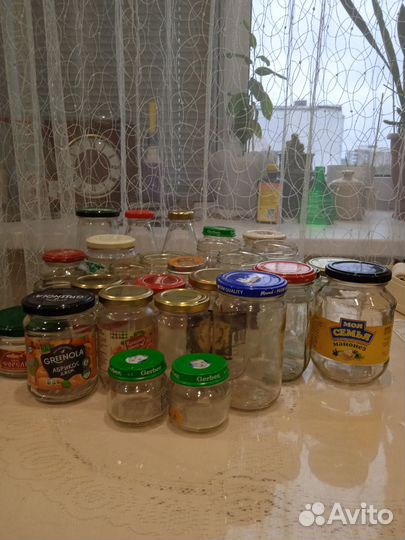 Баночки разные, маленькие