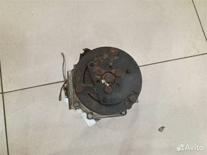 Компрессор системы кондиционирования FAW Vita 200