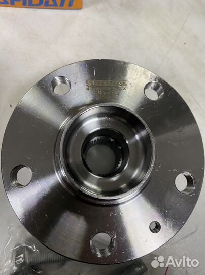 Передняя ступица Audi A3-Skoda Octavia-VW Golf