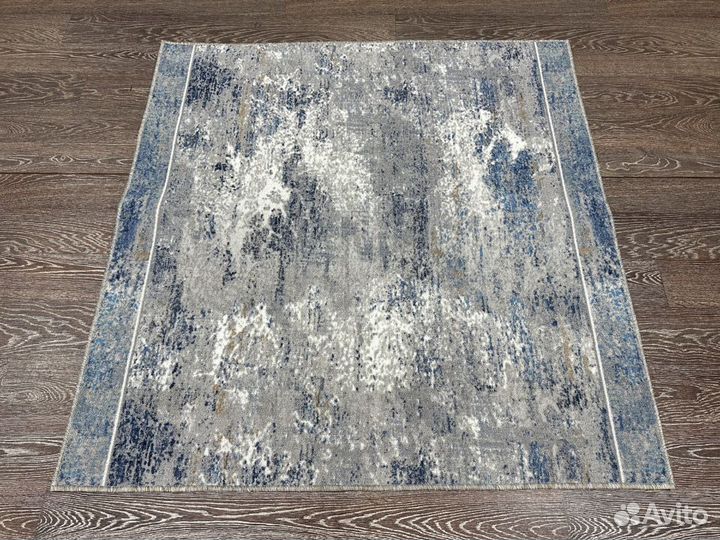 Палас 1.5х1.7 м новый