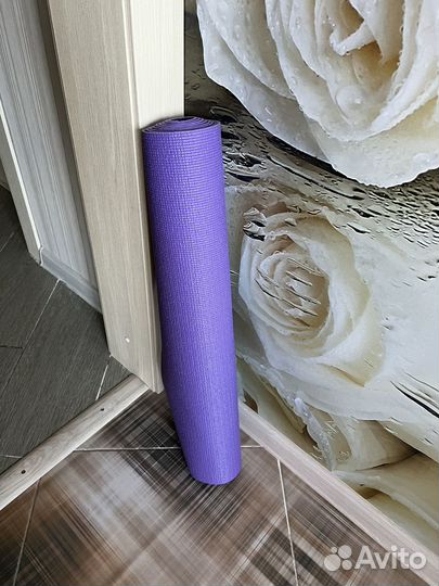Коврик для йоги и фитнеса