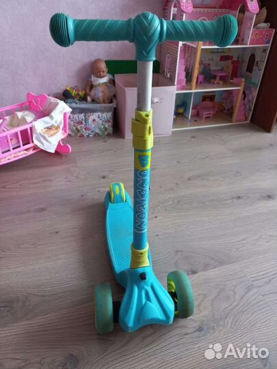 Самокат детский трехколесный