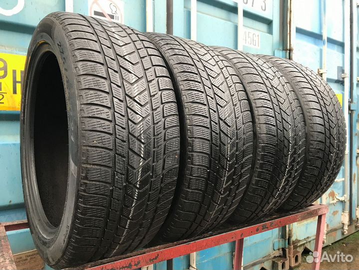 Pirelli Scorpion Winter 275/45 R21 110V