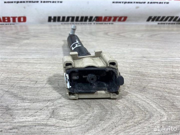 Форсунка омывателя фар Mazda 3 Bm Bn 2.0 2016