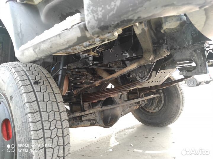 Промтоварный фургон Mitsubishi Fuso Canter, 2001