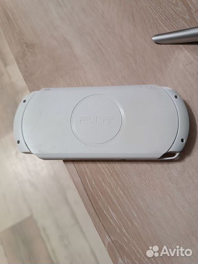 Sony PSP e1008