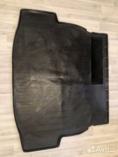 Коврик toyota rav4