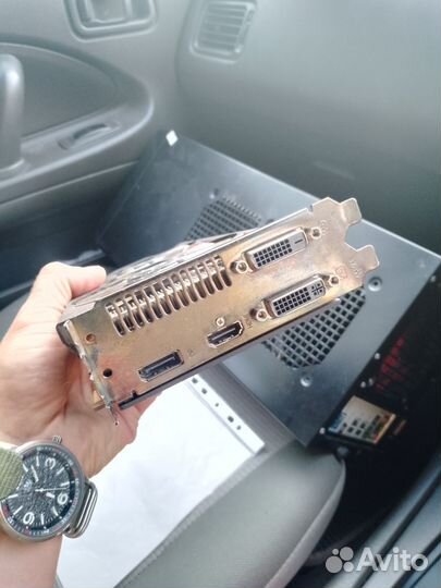 Видеокарта R9 270