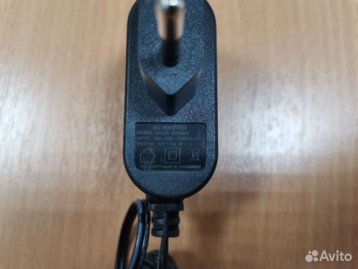 Блок питания 12V 1A