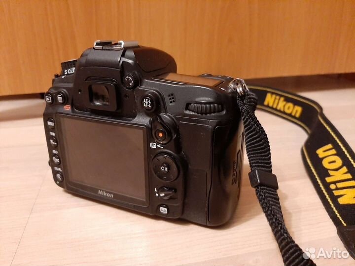 KIT Nikon D7000 + объектив 18-105 3.5-5