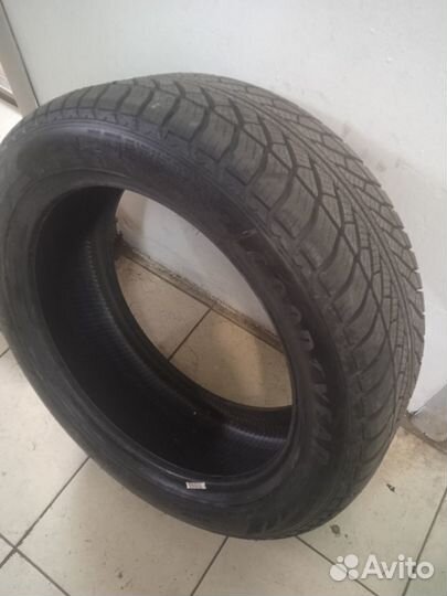 Goodyear UltraGrip 8 Performance 245/45 R18 100V