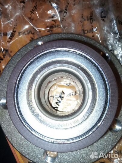 Ступичный подшипник задний Фольксваген Гольф