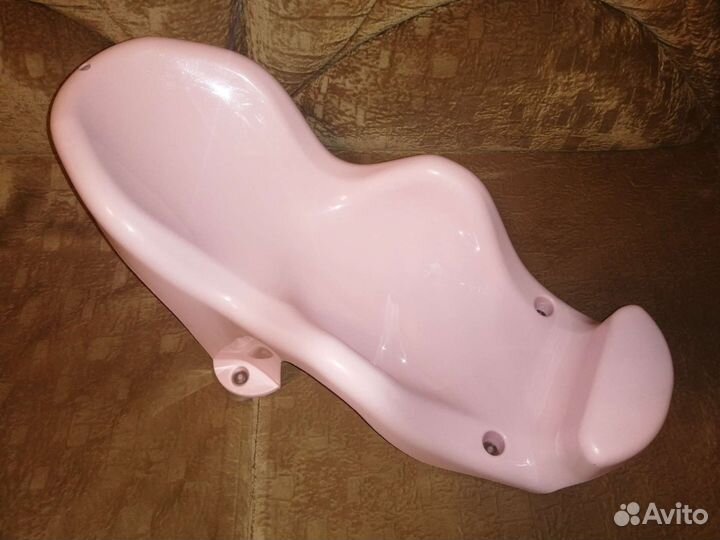 Отдам горку для купания малышей