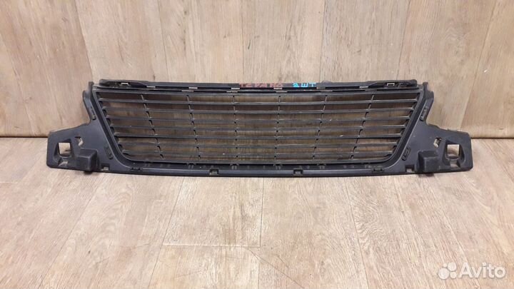Решетка переднего бампера nissan Terrano D10 2019