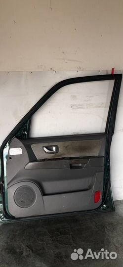 Дверь передняя правая Hyundai Terracan 2003