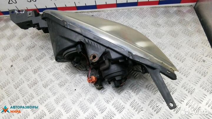 Фара правая Mazda 3 BK рест. 2008