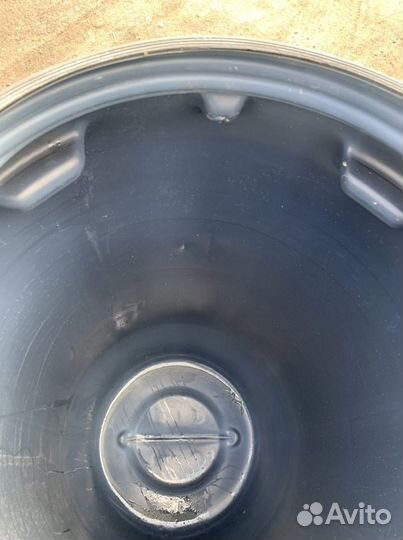 Бочки пластиковые 260 л пищевые