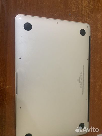 Macbook air 11 2011 года